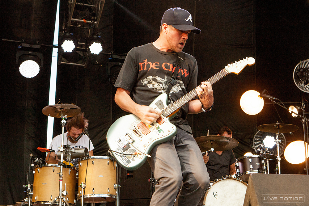Live Debut: Brand New Takes 'Science Fiction' Tracks on Tour
