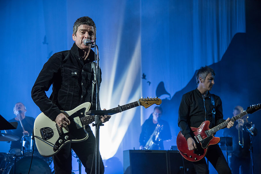 Live Photos + Setlist Highlights Noel Gallagher's High Flying Birds