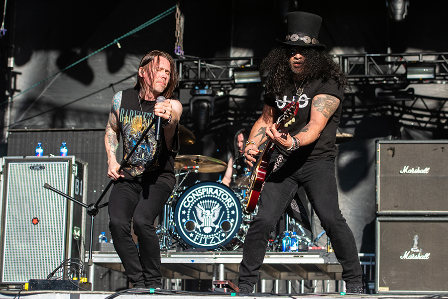 Slash Feat. Myles Kennedy & The Conspirators Australian Tour