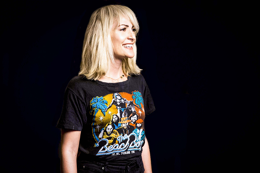 Metric Singer Emily Haines Opens a Box of Crap | setlist.fm