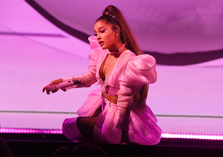 Ariana Grande Kicks Off Sweetener World Tour With Live