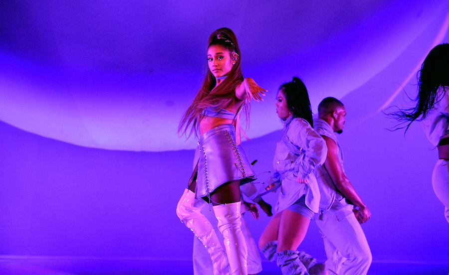 Setlist Highlights Ariana Grandes Final Leg Of Sweetener