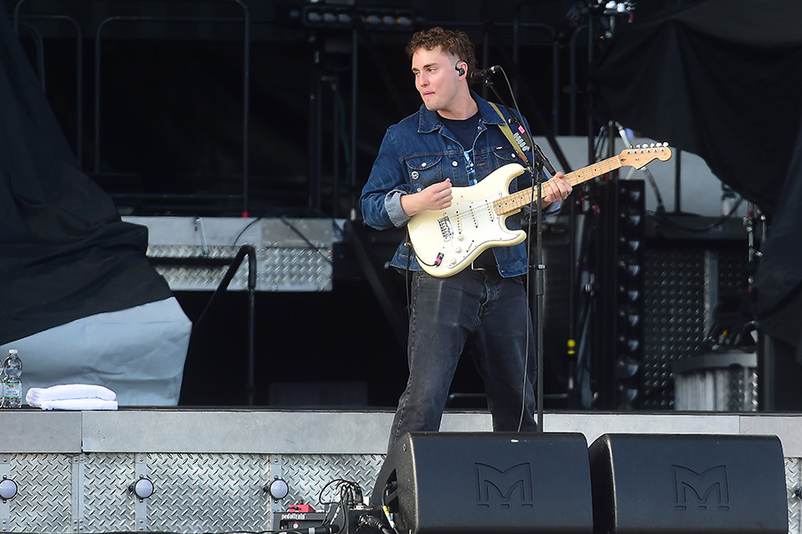 Sam Fender on X: Spit of you is up top on Today's Hits