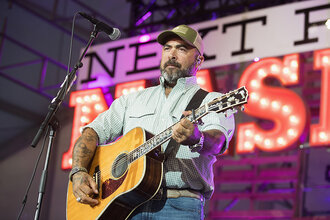 Aaron Lewis Tickets Royal River Casino