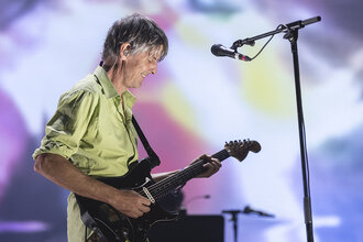 Pavement Digs Deep in San Diego for Tour Kickoff
