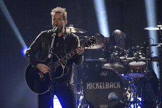 nickelback tour knoxville