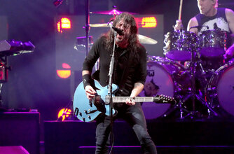 Foo Fighters Perform 'Walk' at 2012 Grammy Awards