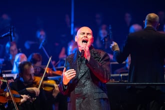 Billy Corgan Performed ‘Solo’ With 100+ Mellon Collie Musicians